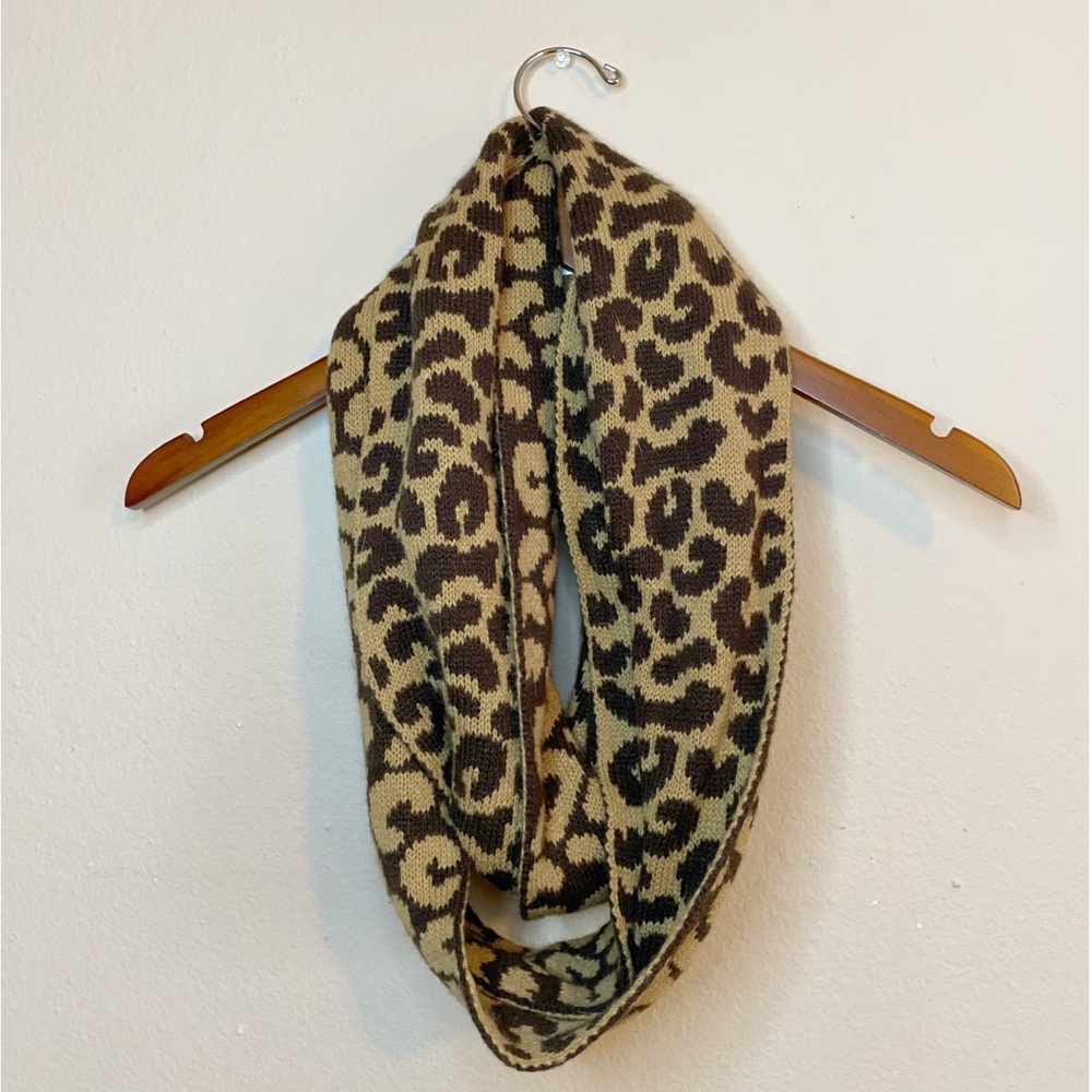OSFM Leopard Print Infinity Scarf